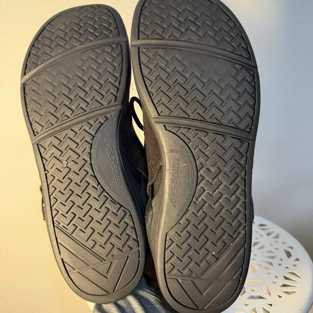 XERO Black Hana Barefoot Minimalist Shoes Men's Size 10